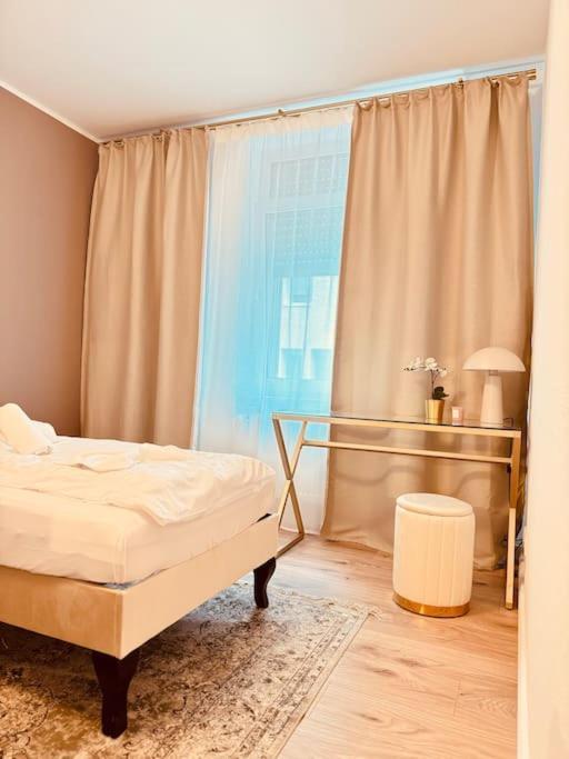 3 Raum City-Apartment - 5Min Zum Hbf Grupello-1 Dusseldorf Bagian luar foto